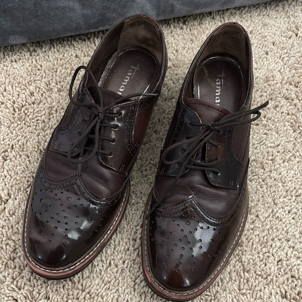 TAMARIS LEATHER SHOES